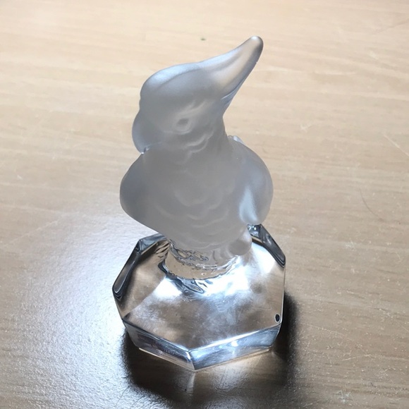 Nachtmann Crystal Creatures- Cockatoo paperweight - Picture 10 of 16